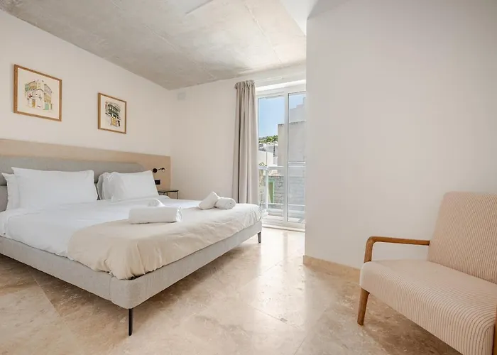 Apartment 1bed Close To Balluta Bay Saint Julian's